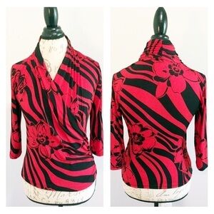 ELLEN & Company Crossover Top Small